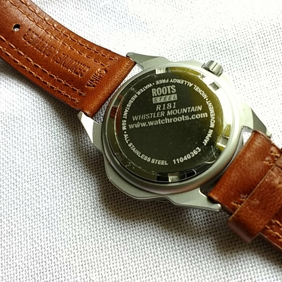 Roots Whistler Mountain ladies watch - Picture 3 of 7
